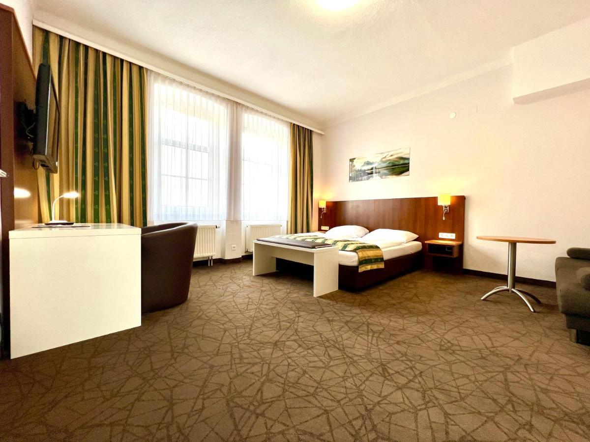 Residenz Royal Aparthotel Гмюнд Екстериор снимка